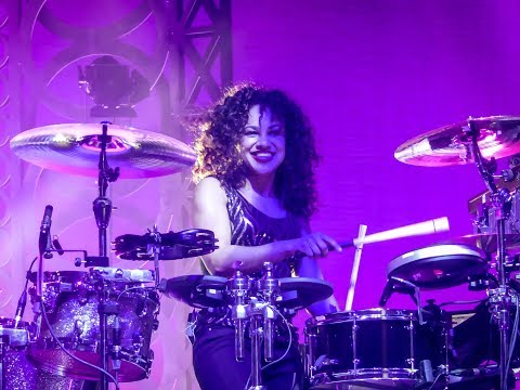 CHERISSE OSEI - SIMPLE MINDS ACOUSTIC TOUR DIARY EPISODE 5