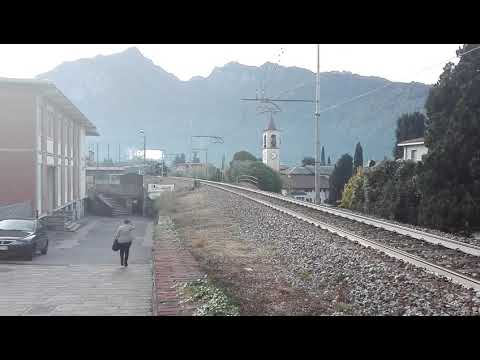 625 177 con Treno storico per Sondrio