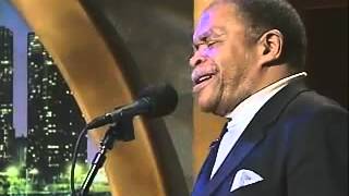 Otis Clay &quot;Walk A Mile In My Shoes&quot;