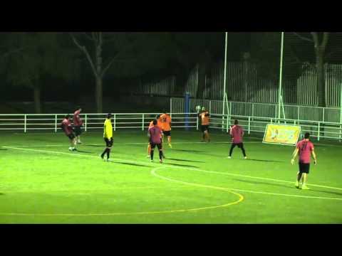 Fútbol 7 Bravo.  Primera Jornada 11.  Novo United 2 - 1 Isbilya