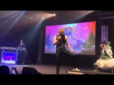 Video thumbnail for Lonely King (Live)