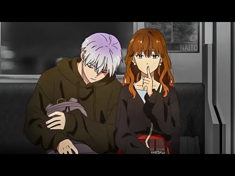 شاب بارد بينام علي كتف بنت جميلة فابتقع في حبة وبتساعدة يبقي شاطر في شغلة عشان تقرب منه وترتبط به.