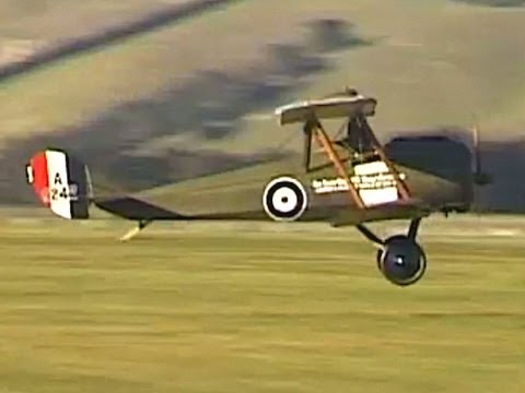 What Is Backward Wing Stagger? Here's The Only Remaining Flying WW1 Aircraft With That Feature...