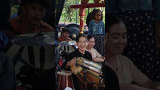 Download lagu Firda Apriani Kendang Viral Lucunya mp3