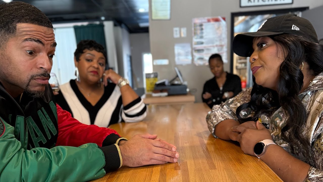 When Shana talks to Anthony behind Amber’s back! 