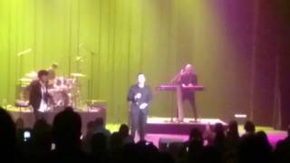 Rick Astley - Take Me To Your Heart/We Found Love (Mashup) - Fox Performing Arts Center - 1/24/17 HD