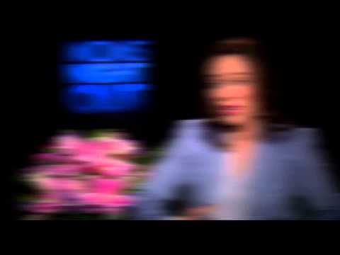 Michelle Yarn Talks with Moms Night Out Stars