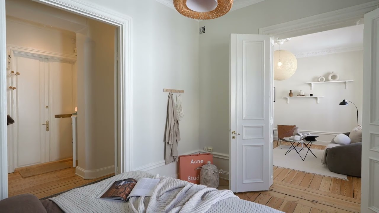 2 rum Lägenhet på Kammakargatan 27, 3 tr Nedre Norrmalm - Vasastan Stockholms kommun - video