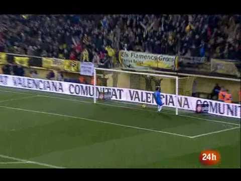 Golazo de Cani para el Villareal-Liga 2011