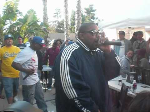 The Attic Block Party | Glasses' Beach Cruiser