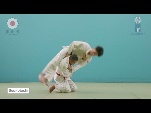 Акварельді қызғалдақпен кестелеу үлгілері