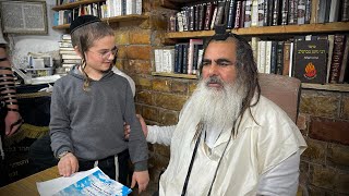 הרב שלום סבג - שיעורי וידאו - הרב שלום סבג✨ אדם שמרגיש את עבודת השם ככלא מה יעשה ?- כ׳ בשבט ה׳תשפ״ה – דן בן יעקב 🇮🇱