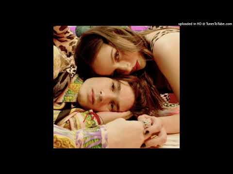 PATY CANTÚ,León Leiden - A Las 3 (Audio)