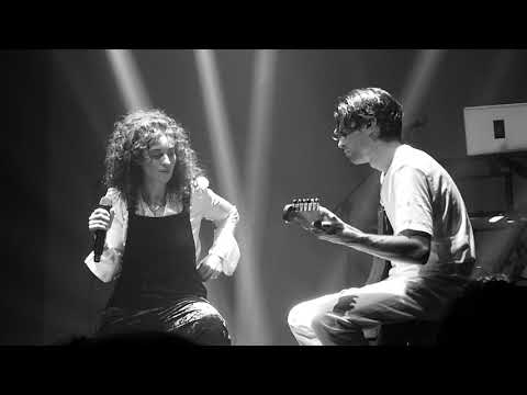 Camélia Jordana (live Gaité lyrique) Pourquoi (new song)+ medley Moi c'est, Non, non