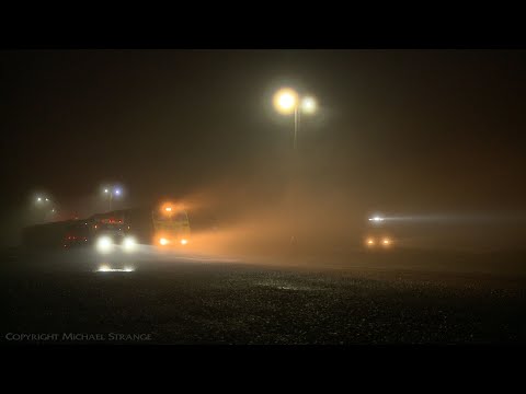 Pacific National 3AM5, SSR Locomotives, And Lots Of Fog - PoathTV Australian Trains & Railways