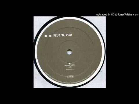 Plug 'N' Play - What Is Techno (Club Mix)