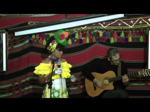 Elisete at Diwan - Sheelot Ptuchot