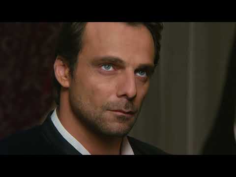 Un Amore E Una Vendetta 2011 piano scene