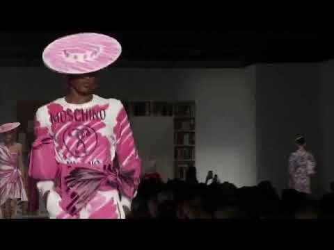 Mayowa Nicolas walks the #moschino runway in milan