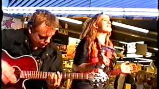 Lucilectric - Mädchen / Hey Süsser &amp; Explosiv - Live im WOM Freiburg