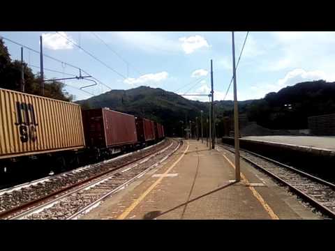 E655-267 con container sul TC La Spezia Marittima-Padova Interporto