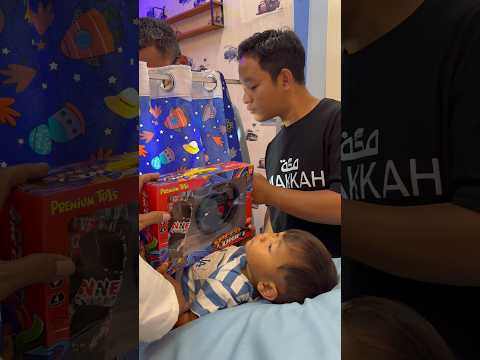 Arshaka sunat dikasi hadiah #shorts #minivlog #arshaka