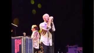 R.E.M. - Pretty Persuasion (Live at the Olympia, Dublin, 2007)