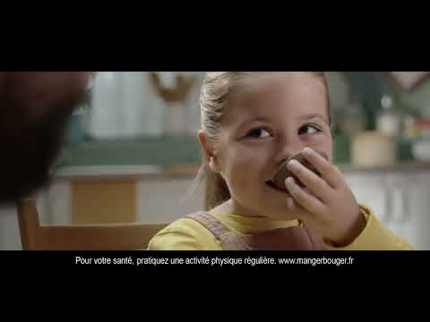 Kinder · Playmobil · voix off française
