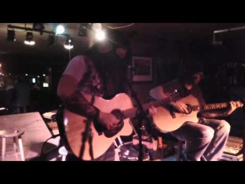 Tupelo Honey - Van Morrison cover - Les Hall with Josh Ewing