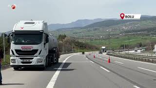 TEMde Tırdan Kopan Lastik Kamyonun Altına Girdi