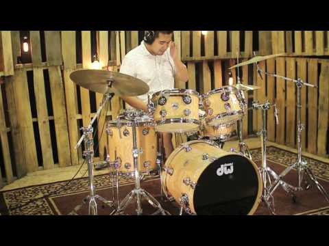 USED DW Collectors Series Shell Pack in Insane Pillow Quilted