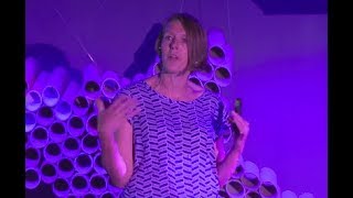 How one cow story exposed the danger of homogenized lives | Kirsten Hunter | TEDxPiscataquaRiver