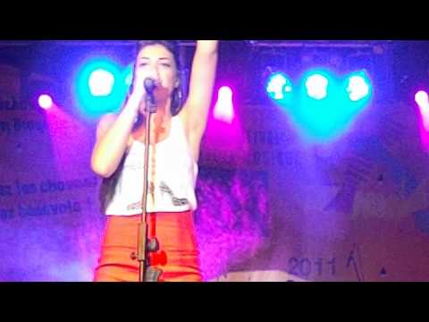 Ivi Adamou feat. Melisses - Airplanes ( Live at Foinikoudes - Larnaka 2011)