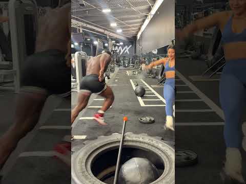 @onyxfitnessli 2027 Mr. O vs @gymshark baddie @ellaesberry WHO WINS?