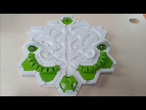 1. Gravitrax-Bahnen auf jeweils nur einer transparenten Ebene