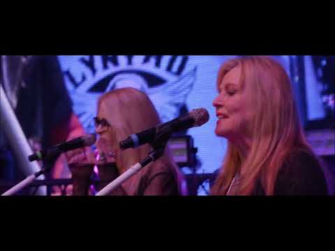 Lynyrd Skynyrd - That Smell (Live)