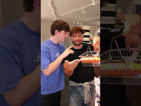 Tout ce qui rentre dans le panier, mon copain me l’achète !