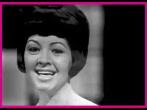 ♫ Noeleen Batley ★ If I Were A Bell ♫