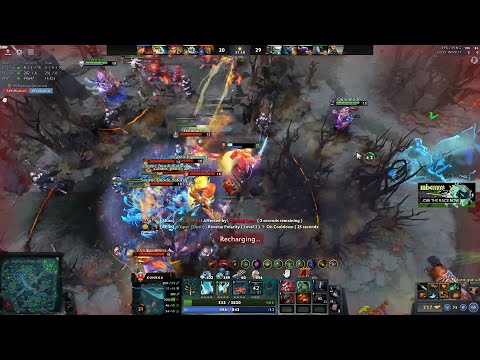 Attacker showing why he is the best Kunkka