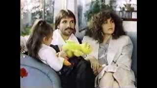 DIEGO VERDAGUER, AMANDA MIGUEL Y ANA VICTORIA DE 6 AÑOS CON SARI BERMUDEZ.