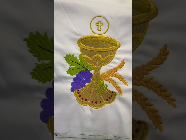 Vídeo relacionado con TOGEVAL Cubierta Santa Comunión Mantel Redondo Bordado para Iglesia Rituales Banquetes de Comunión de Altar de Poliéster para Mesa