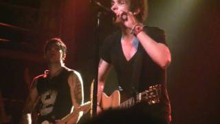 BOYS LIKE GIRLS - &quot;Holiday&quot; Pipeline Cafe in FULL HD