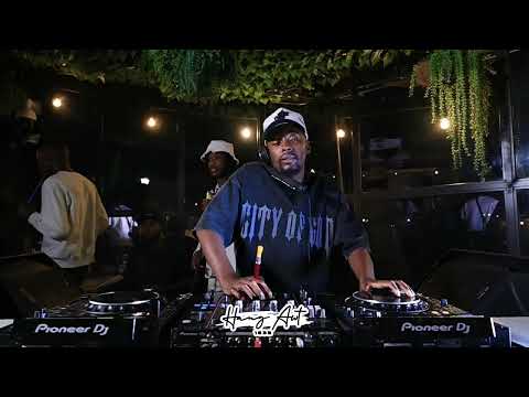 Mas Musiq at The Hangawt 1632 13 October 2025