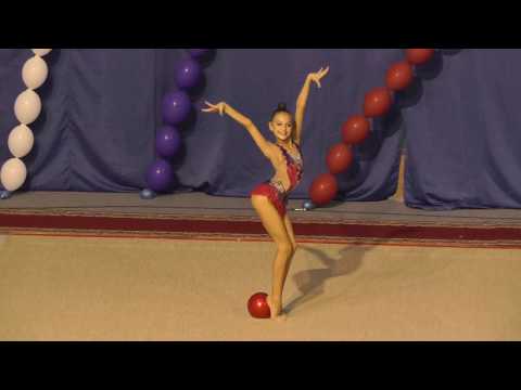 Агишева Динара Мяч