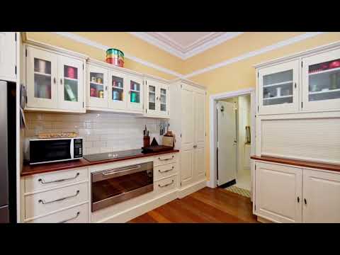 77 Heath Road, Kalamunda, WA 6076, 6房, 3浴, 独立屋