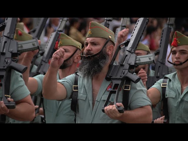 Vídeo relacionado con Fiestas Guirca, S.L. Metralleta de Soldado con Sonido