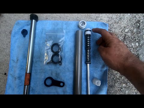 How to Service the SR Suntour XCR 32 Air MTB Fork