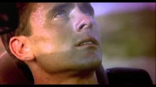 El Elegido de la Semana - Eels (Woman driving, men sleeping)