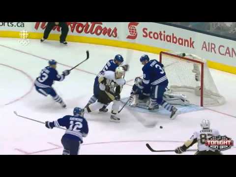 Penguins @ Maple leafs 1st goal David Bolland