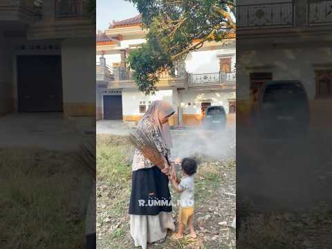 Bersih Halaman Rumah #rumahsederhana #halamanrumah #rumah